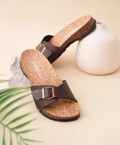 Brown sandal with cork sole