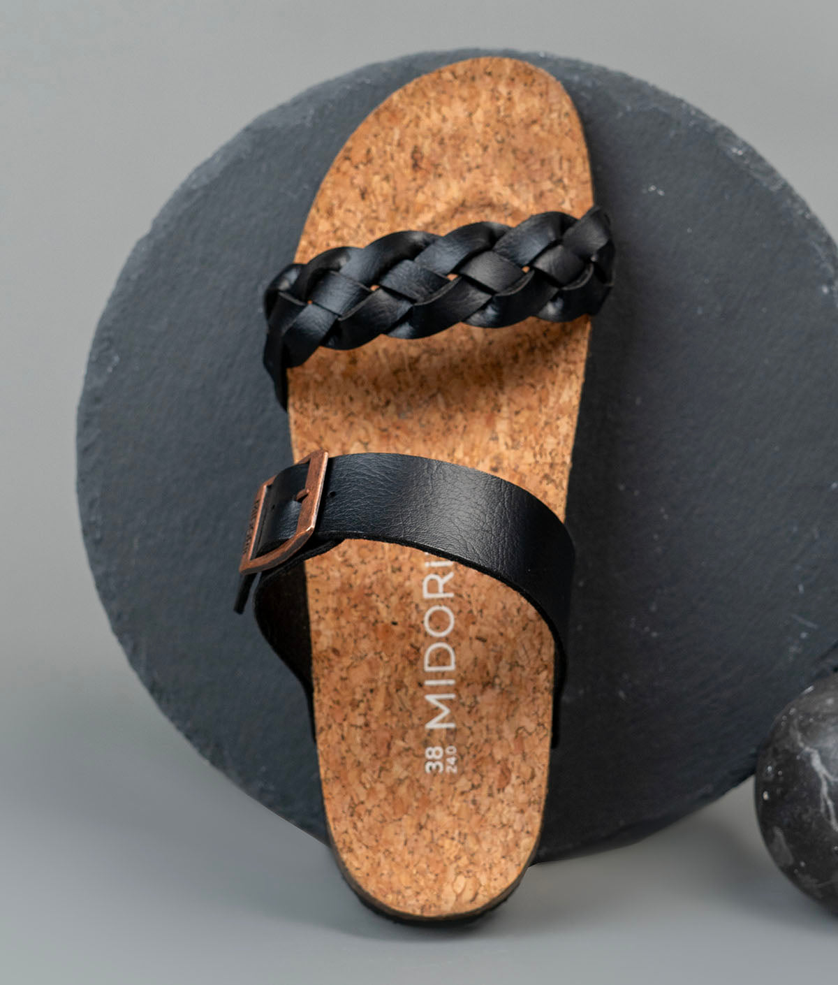 Victoria Slides