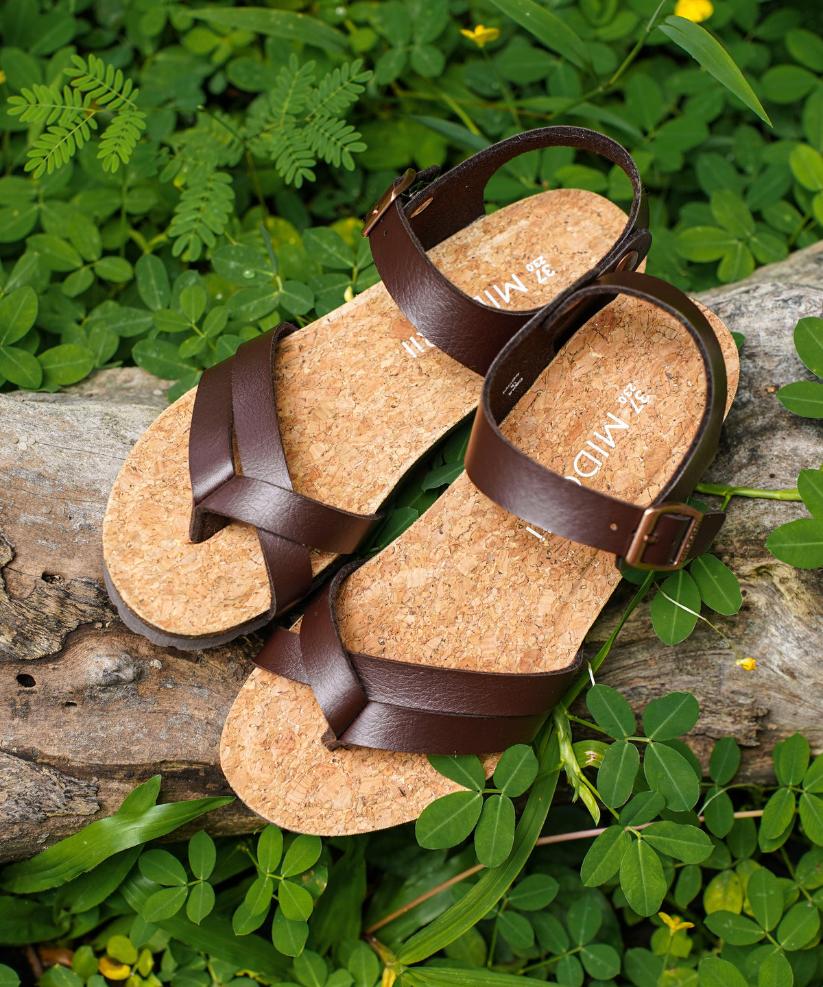 Biwa Sandals