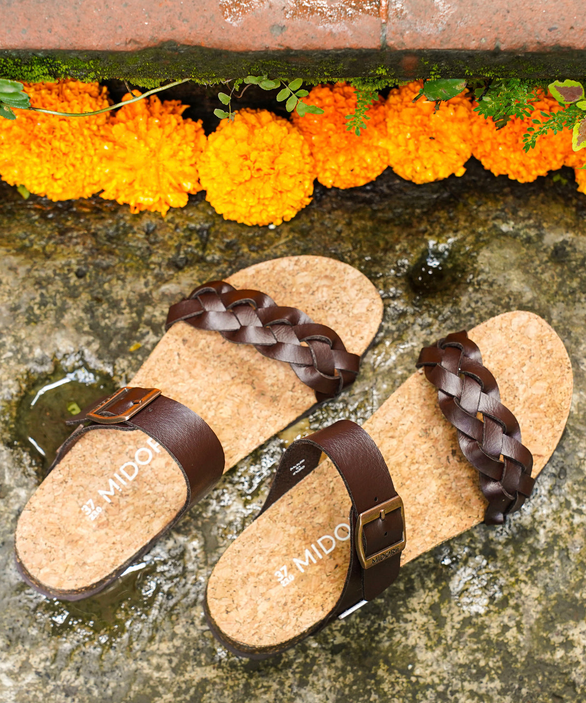 Victoria Slides